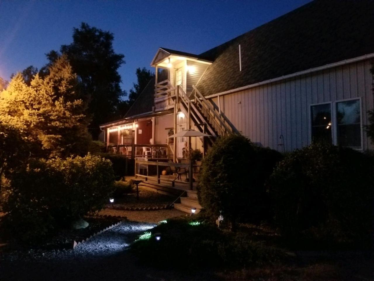 Ontario Motel&inn Motel